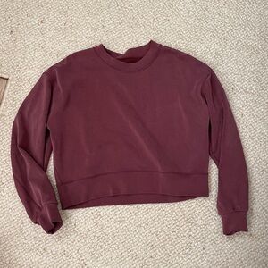 Lululemon Softstreme Perfectly Oversized Crop Crew in Red Merlot size 4